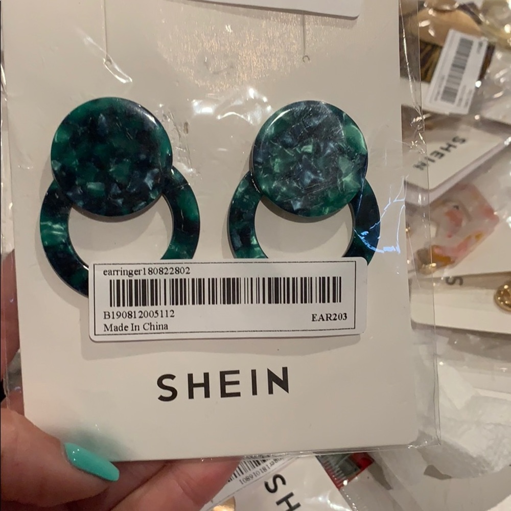 Green marble hoop earrings